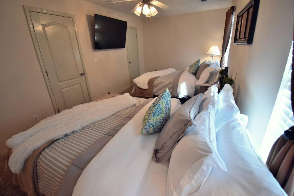 Cozy Renovated Winder Townhouse Traveller Awards 2025 Winner Eksteriør bilde